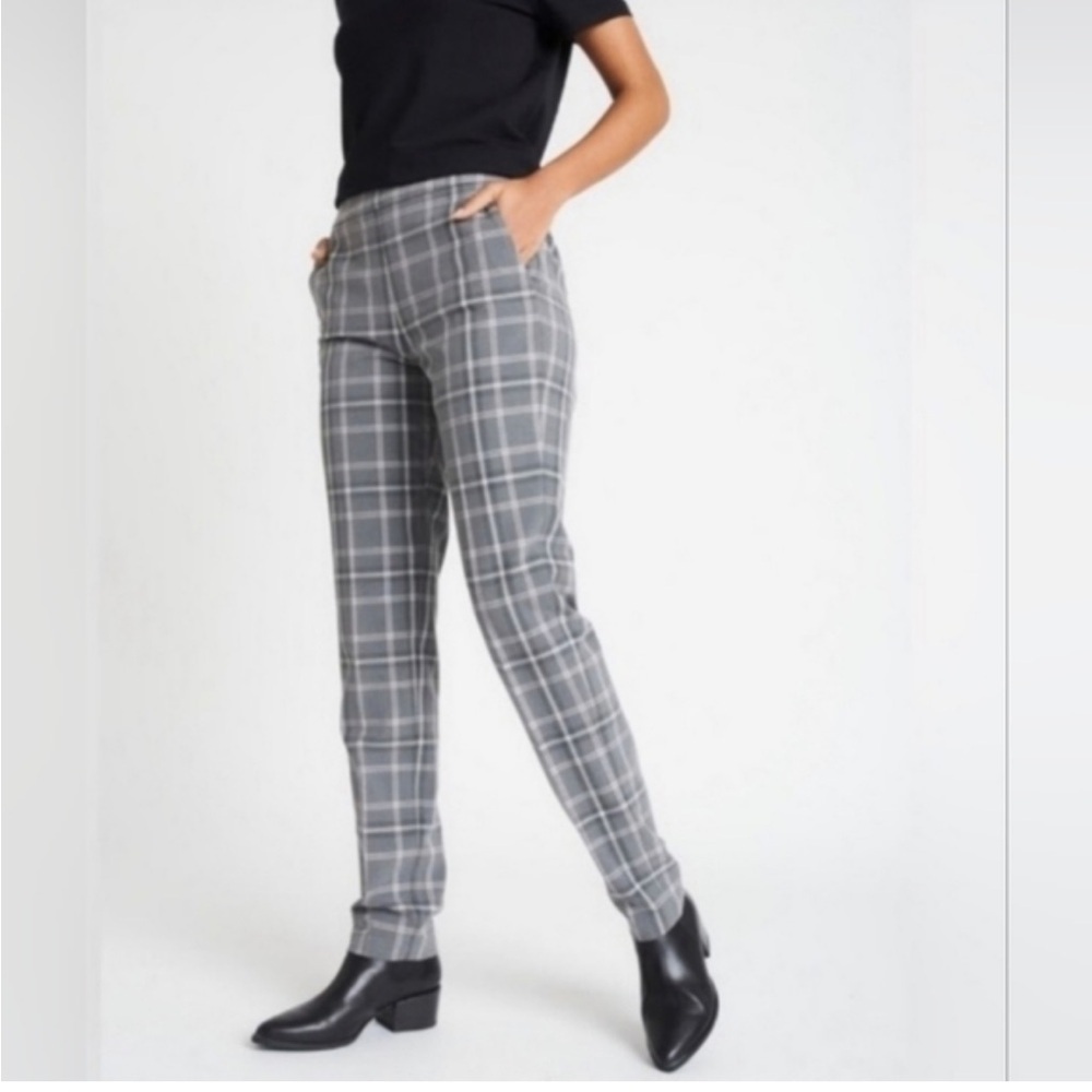 Kit and Ace Go To Trousers Slim Tapered Leg in Grey Plaid Sz 4